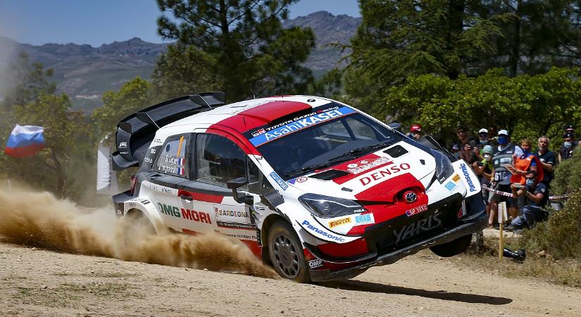 WRC: Toyota 1-2 a Szardínia-ralin, de a Hyundai-ok megint magukat lőtték lábon