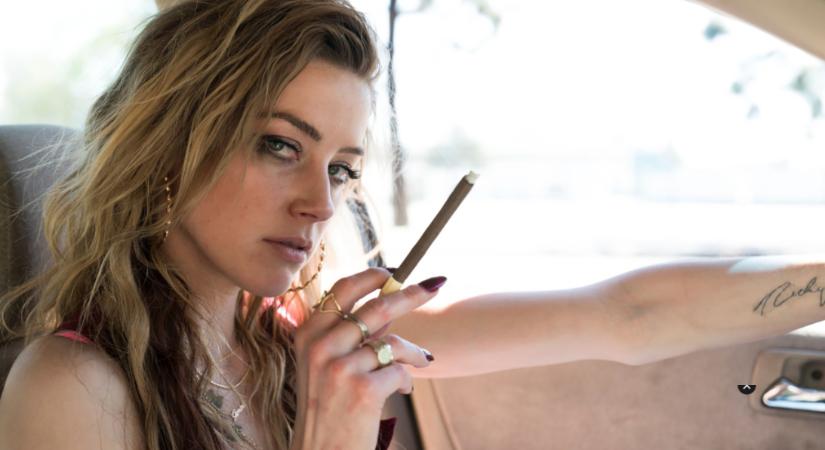 Csúnya bukás: Amber Heard új filmjébe alaposan beletörölték a lábukat a kritikusok