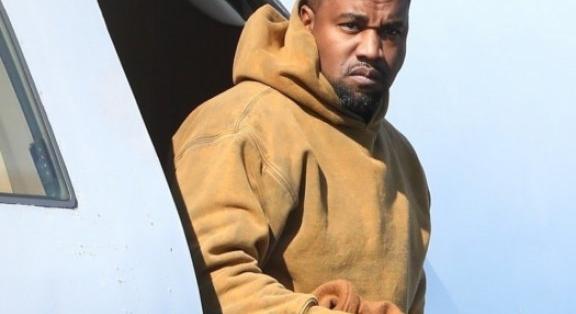 4 millió forintot adott hallgatásáért Kanye West egy pultosnak