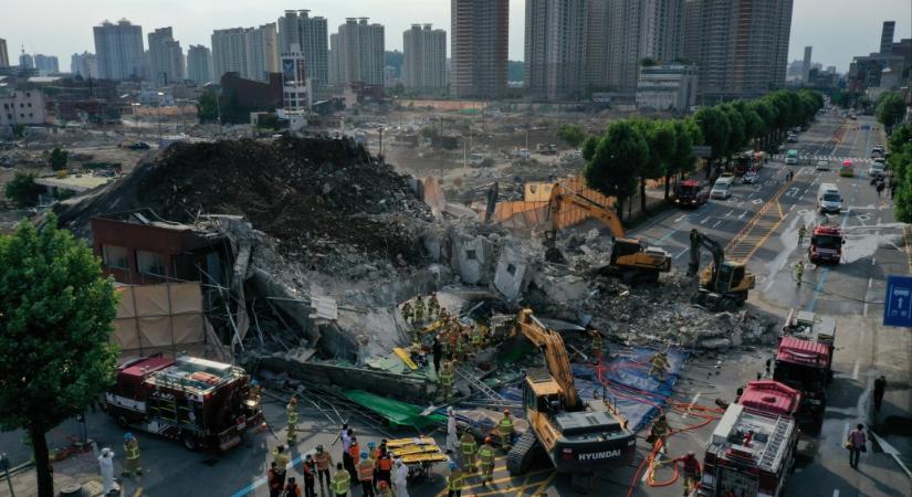 Összedőlt egy ötemeletes épület Dél-Koreában, legalább kilenc ember meghalt