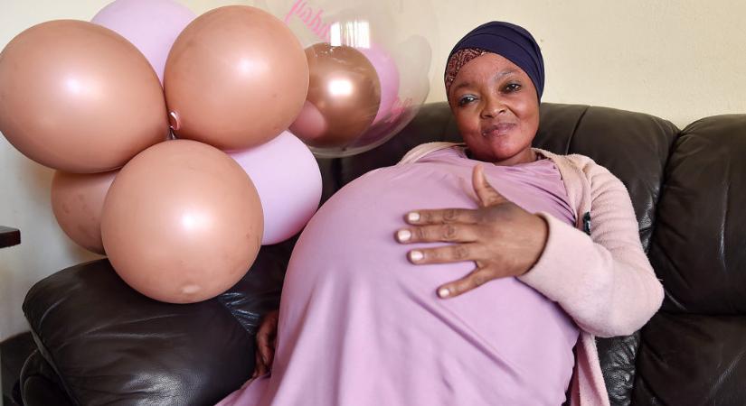 Új világrekord, tízes ikrei születtek egy dél-afrikai nőnek (videó)