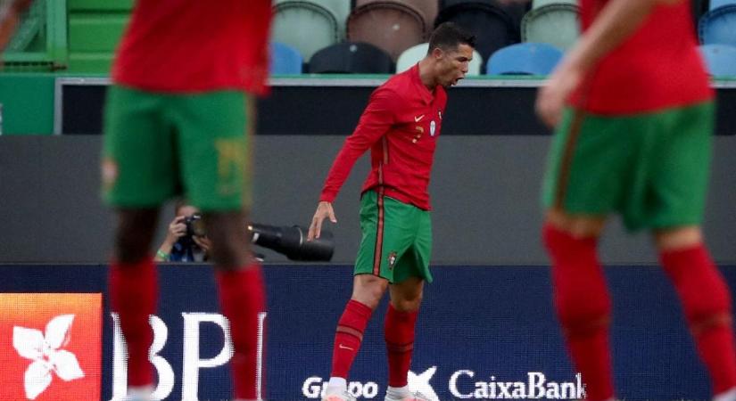 Négygólos sikert aratott Portugália, C. Ronaldo is betalált