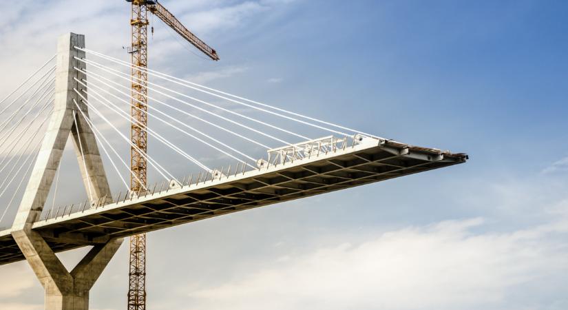 Milliárdos gigaberuházás a Dunán: épül az új forgalomkönnyítő híd