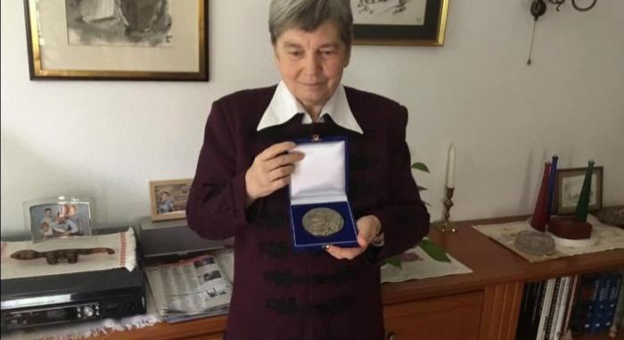 Apáczai Csere János-díjjal tüntették ki Ittzésné Kövendi Katát