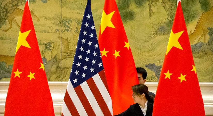 Peking visszavág a nyugati szankciók miatt