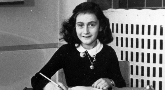 „Megőrült” a színházért, de álmait nem valósíthatta meg a világhírű naplóíró, Anne Frank