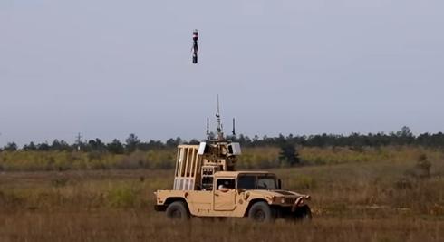 Bemutatták, hogyan kapja le a drónokat az amerikaiak új elfogója