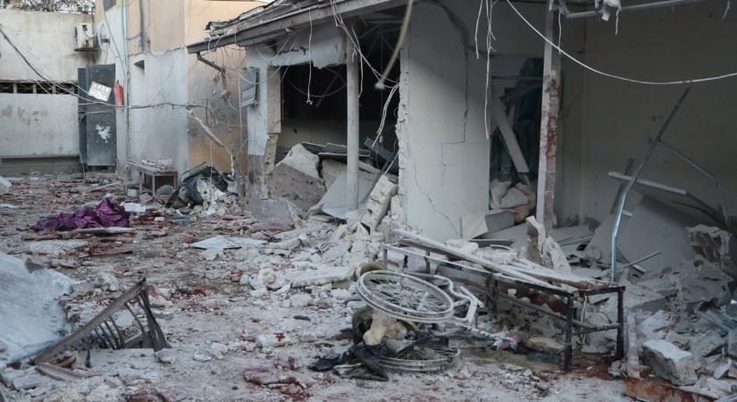 Szíria: Legalább 18 halálos áldozata van az afrini tüzérségi támadásnak