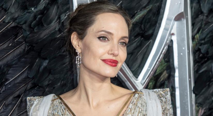Angelina Jolie újra összejött a volt férjével?