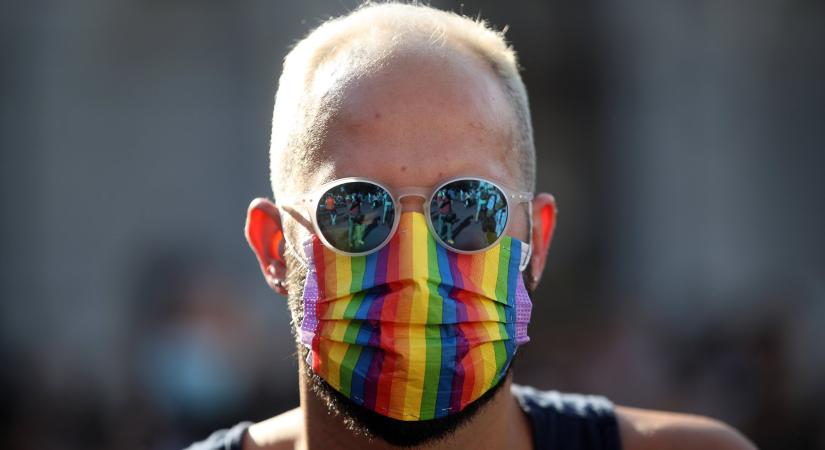 Már 65 ezren írták alá a Budapest Pride petícióját az orosz mintájú homofób propagandatörvény ellen