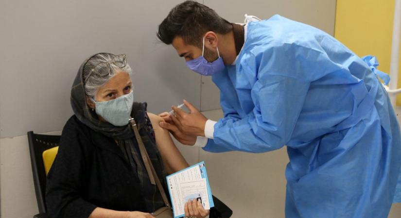 Két európai ország is érdeklődik az Irán által fejlesztett koronavírus-vakcina iránt