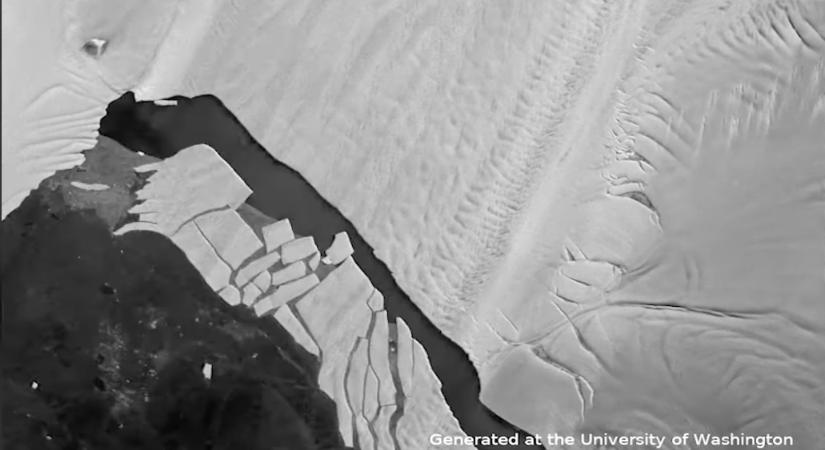 Drámai látni, ahogy szét esik az Antarktisz gleccsereit a tengerbe omlástól védő selfjég