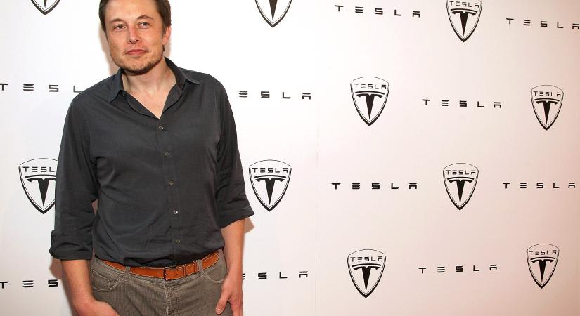 Elon Muskot többen is piaci manipulációval vádolják a kriptovalutákról tett kijelentései miatt