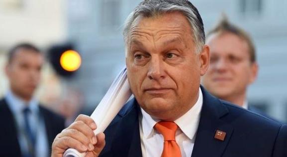 A NATO-nak és az EU-nak is van feladata az Orbán-rezsim kipenderítésében