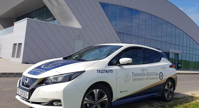 Már közúton is tesztelheti a Pannon Egyetem az önvezető autókat