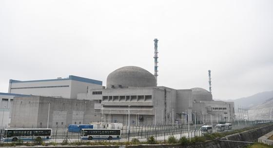Szivároghat egy kínai atomerőmű, egyesek sugárveszélyt emlegetnek