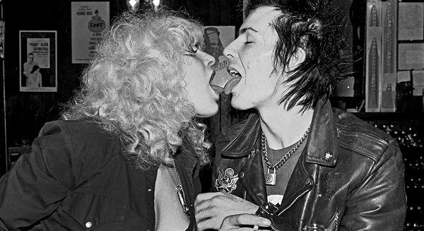 Sex Pistols: Sid Vicious ölte meg a barátnőjét, Nancy Spungen-t?