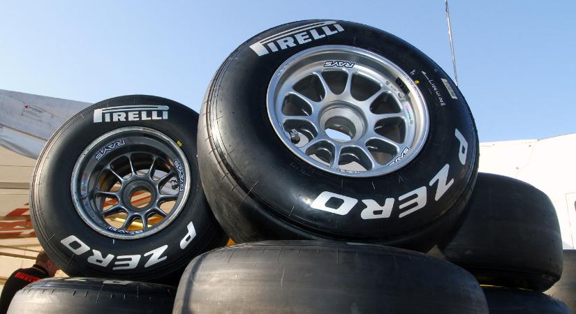 F1: Érik a botrány, az összes versenyző bojkottálta a Pirellit
