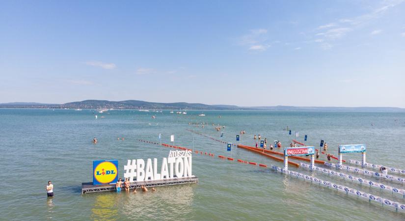 Balaton-átúszás 2021: Idén már SUP-pal is teljesítheted a távot
