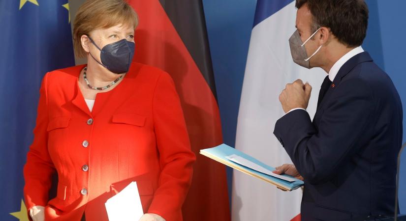 Merkel: az EU-nak fenn kell tartania a párbeszédet Oroszországgal