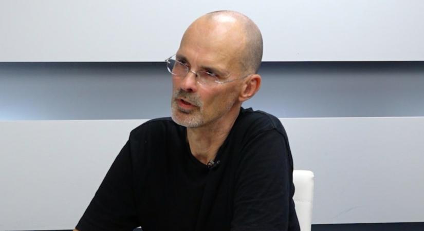 Fleck Zoltán: az új alkotmányt civil szakértőknek kell írniuk