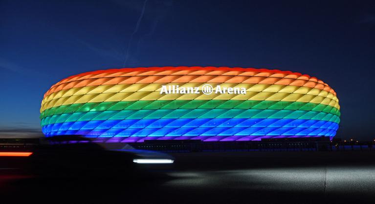 Hiába a petíció, nem lesz szivárványszínű az Allianz Arena