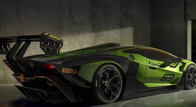 Ezt a Lamborghinit csak zárt pályán lehet vezetni
