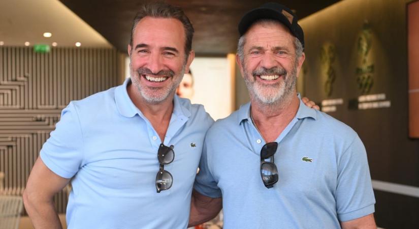 Mel Gibson párizsi teniszmeccsen járt, és összefutott egy csomó francia színésszel