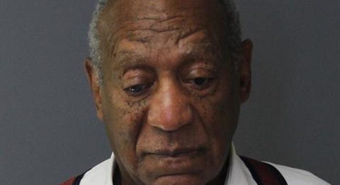 Kifakadt az áldozat, miután megtudta, hogy erőszaktevője, Bill Cosby szabadon távozhatott a börtönből