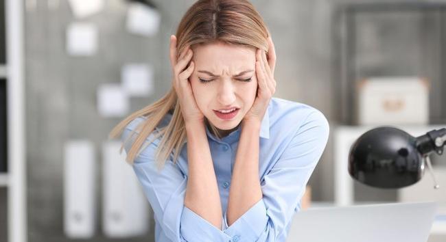 Migrén: Ez az egyszerű és hétköznapi diéta az igazi gyógyszer a fejfájásra