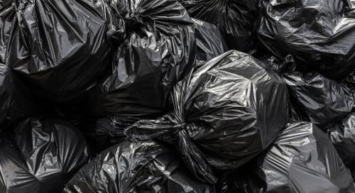 Illegális hulladéklerakót buktatott le a Magyar Közút kamerája + Videó