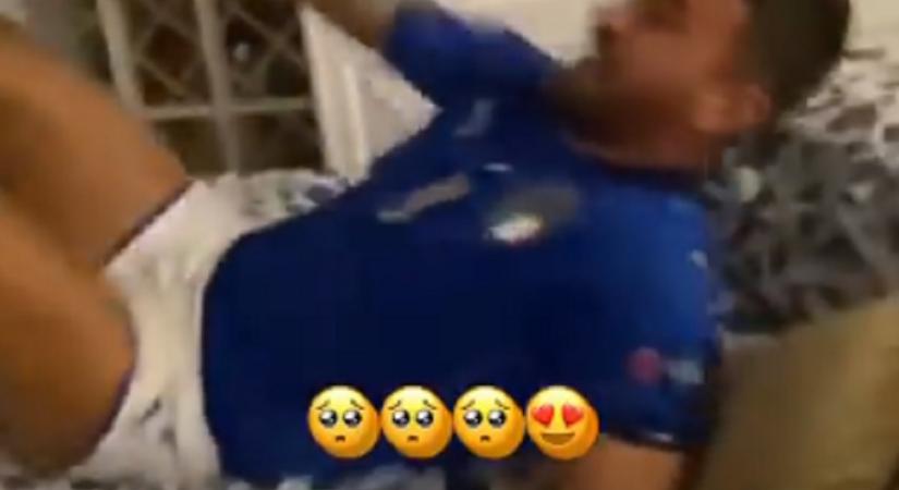Így örült az Eb-csodának a súlyosan megsérült olasz focista - videó