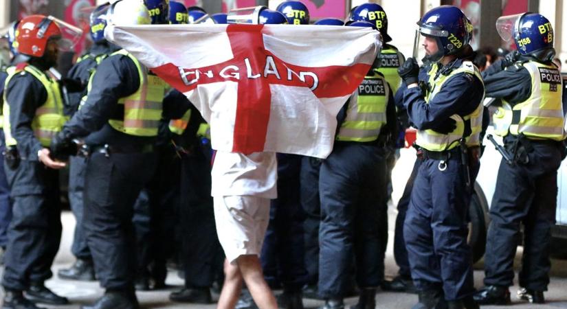 Eb 2020: húsz szurkolót vettek őrizetbe az angol–dán elődöntő után