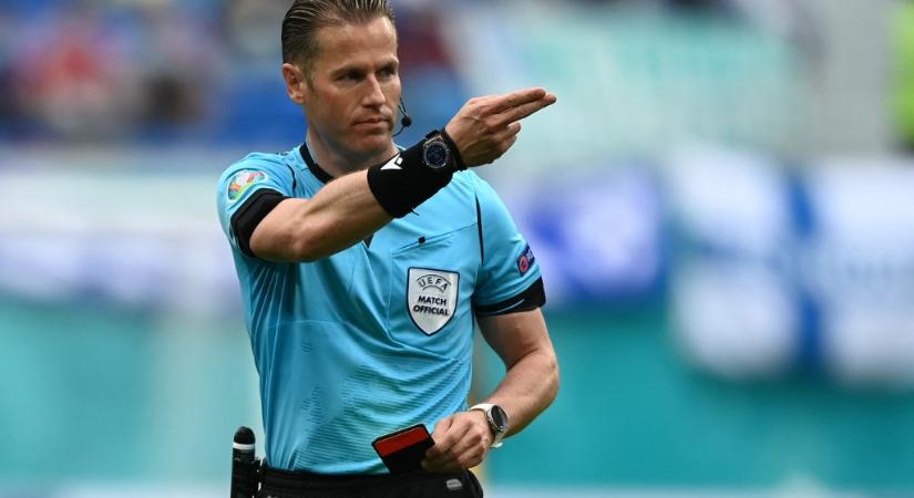 Cristiano Ronaldót is felidegesítette az angol-dán Eb-elődöntőben óriásit hibázó focibíró