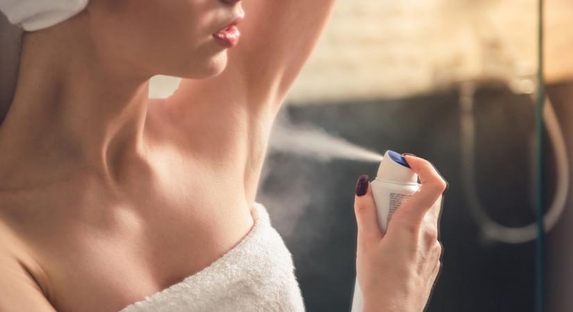 5 hiba, amit szinte mindenki elkövet a dezodorával kapcsolatban!