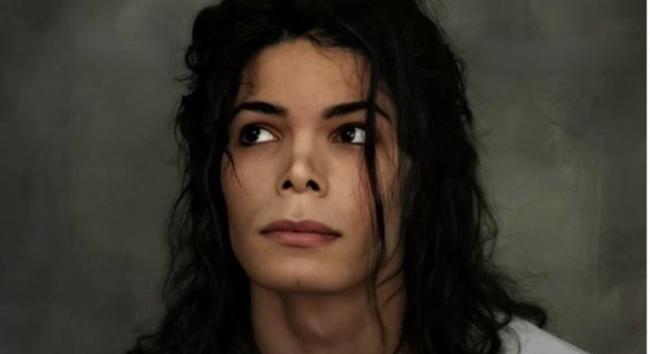 Hátborzongató: A rajongók úgy vélik, ebbe a srácba szállt Michael Jackson szelleme – Videó