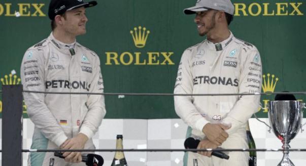 F1-Archív: Rosberget csak páran fütyülik ki, Hamiltont mindenki