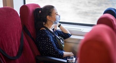 "Csak akkor bírom az utazást, ha menetiránnyal szemben ülök"