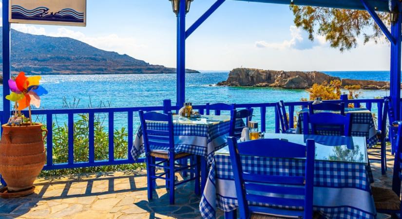 Görögországban nem mehetnek étterembe azok, akik nem oltatták be magukat