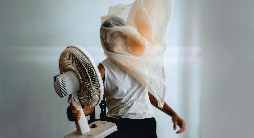 Fejfájás, izomfájdalom: a klíma és a ventilátor is veszélyes lehet az egészségre