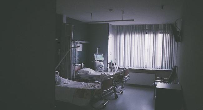 Tragédia: Kórházi kosztba halt bele egy beteg: az ápolók óriásit hibáztak