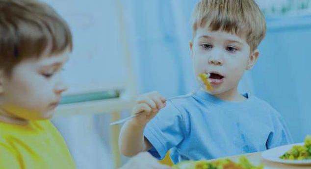 Fontos, hogy szünidőben is egészségesen étkezzen a gyermek