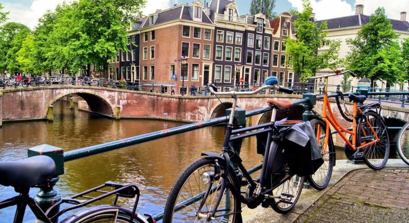 Hollandiában ismét elrendelték a home office-t