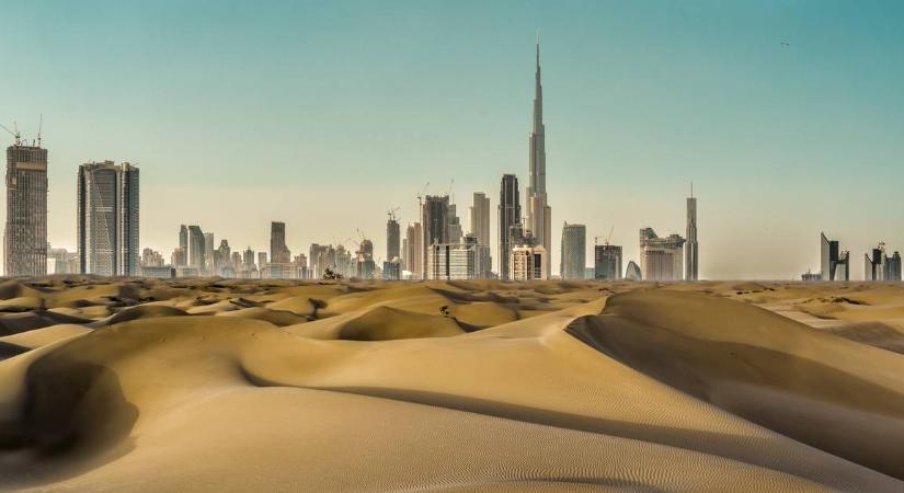 Dubai mesterséges esővel próbálja kompenzálni a helyenkénti 50 Celsius fokot