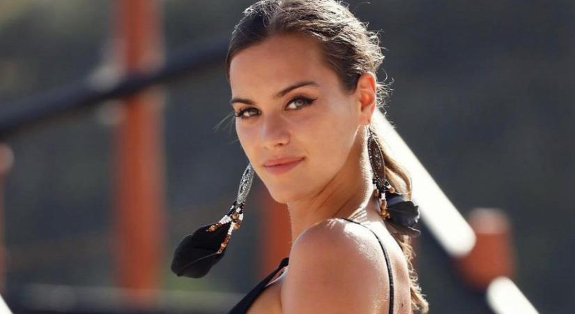 Tökéletes bikinis fotóval búcsúzott Ciprustól Gelencsér Timi
