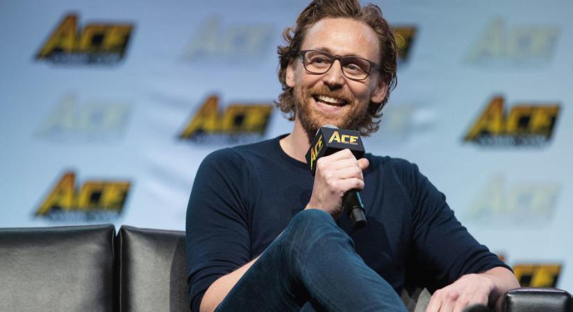 Tom Hiddleston megmentett egy dublőrt a pánikrohamtól
