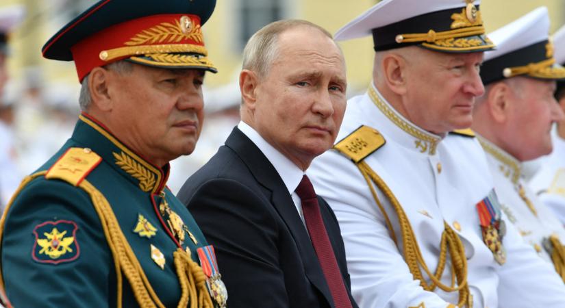 Putyin: az orosz haditengerészet „megelőzhetetlen csapást” tud végrehajtani, ha kell