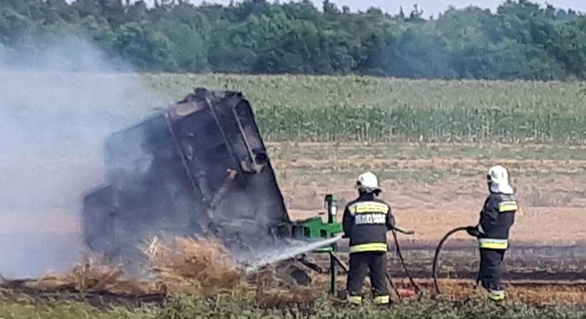 Bálázógépek égtek Zala megyében - Reziben és Zalalövőn gyulladt ki munkagép