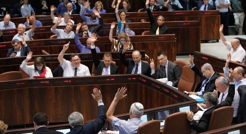 Rabbinikus bírák kinevezésének rendszerét újítaná meg az izraeli törvénytervezet