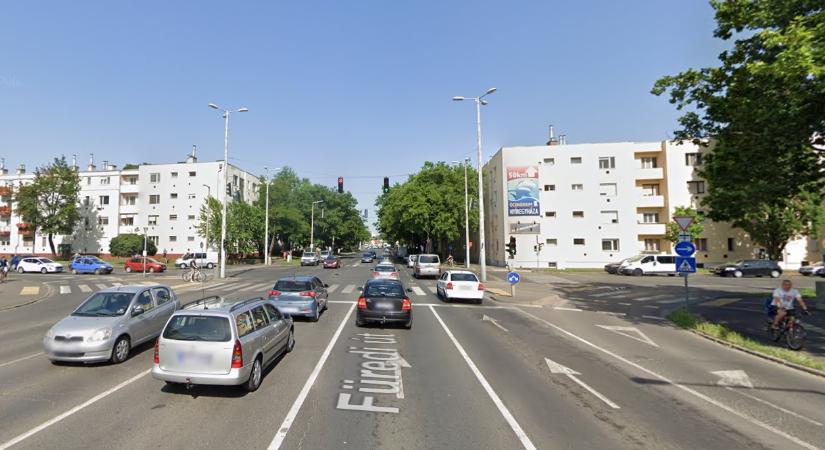 Szerdától lezárnak egy sávot a Füredi út és az Egyetem sugárút kereszteződésében